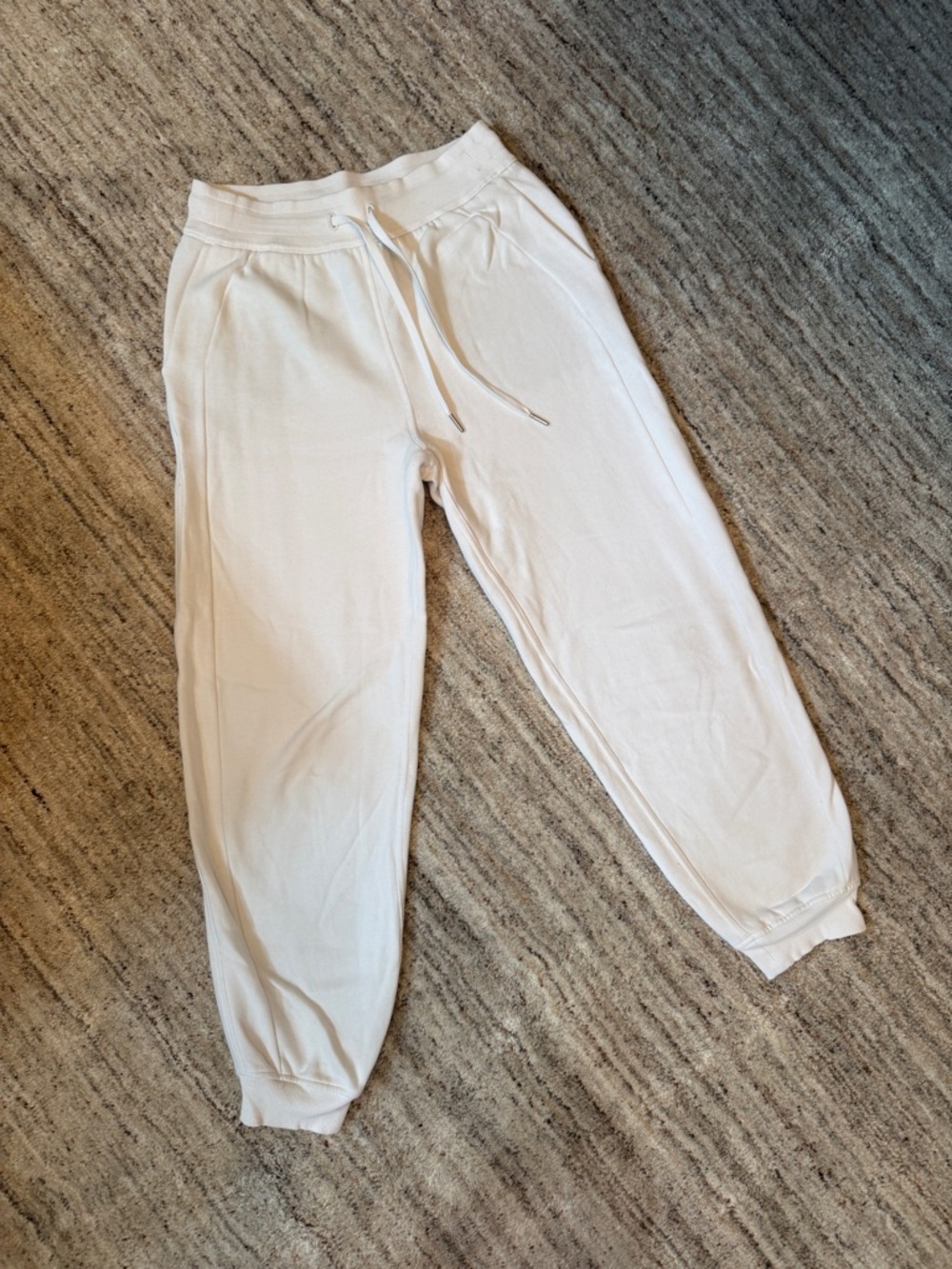 Lululemon White Fleece Joggers Tapered High Rise Size 4 (Tag Removed)